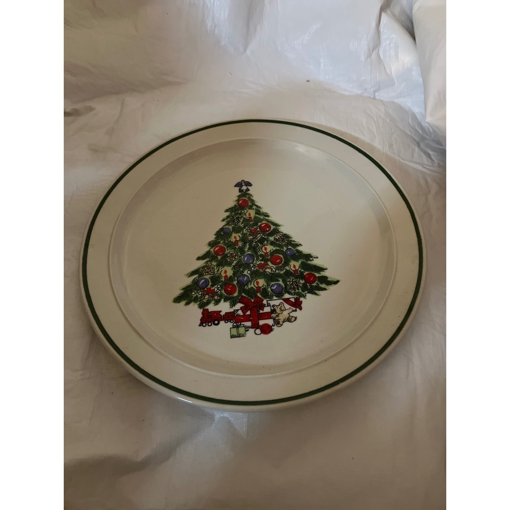 Mount Clemens Pottery Christmas Tree Plate Green Rim Dessert Plate